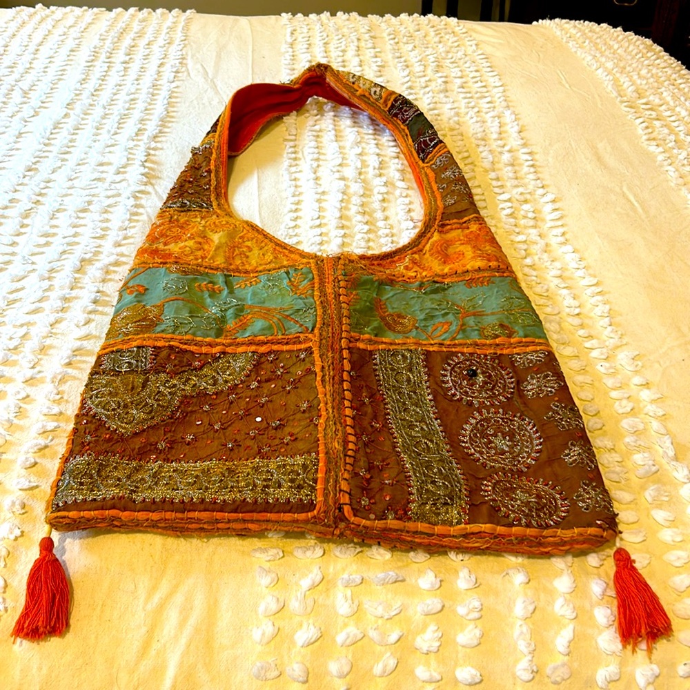 Beautiful embroidered purse/tote!